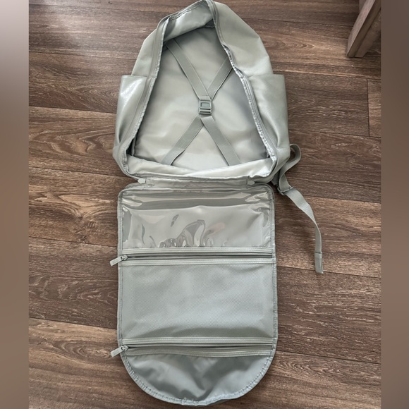 Beis Travel Backpack - Slate - Picture 4 of 9